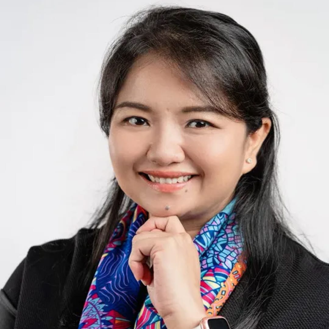 jeraldine-kon-careers-hero