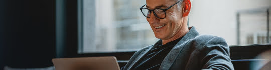 gen-re-app-modernization-at-scale-hcard