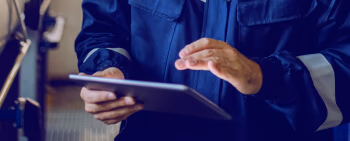 delivering-on-the-field-services-digital-vision-hcard