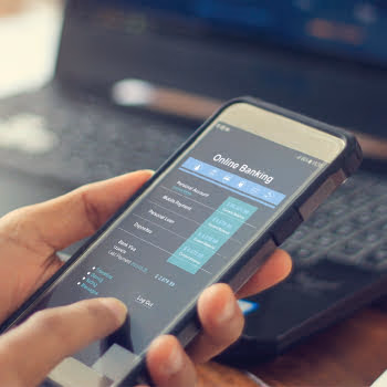 banking-with-low-code-vcard