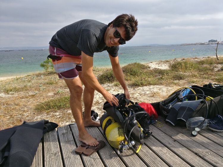Daniel gearing up for a dive